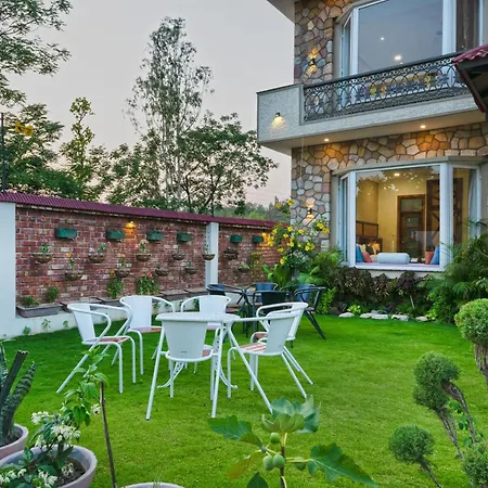 Saffronstays Varenya Villa-2